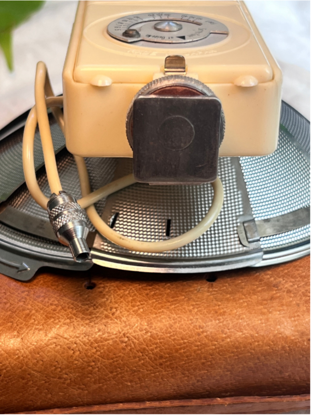 Alpex Vintage BC-Type Camera Flash with Leather Case One Size Brown Silver - Picture 9 of 16